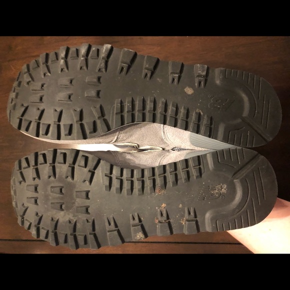 New Balance 574 - Picture 3 of 3